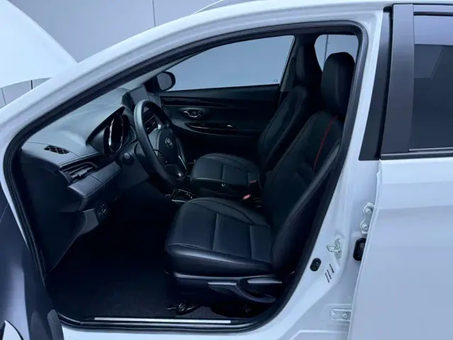 Toyota YARiS L Zhi Xuan — Фото автомобиля 15