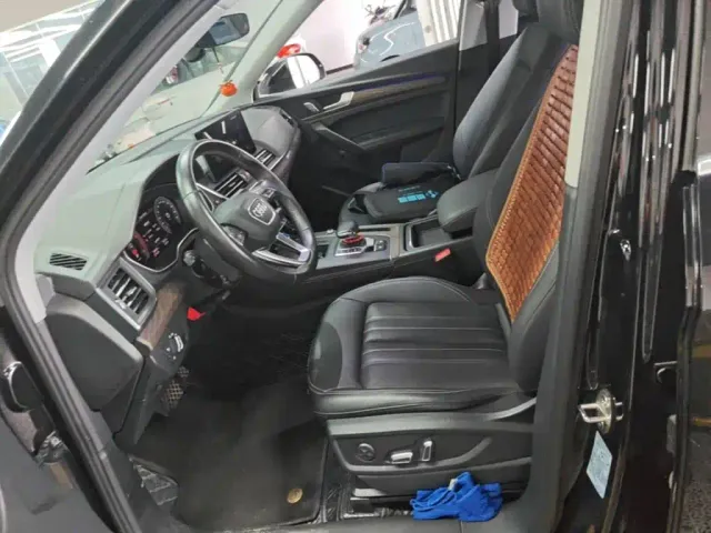 Audi Q5L — Фото автомобиля 14