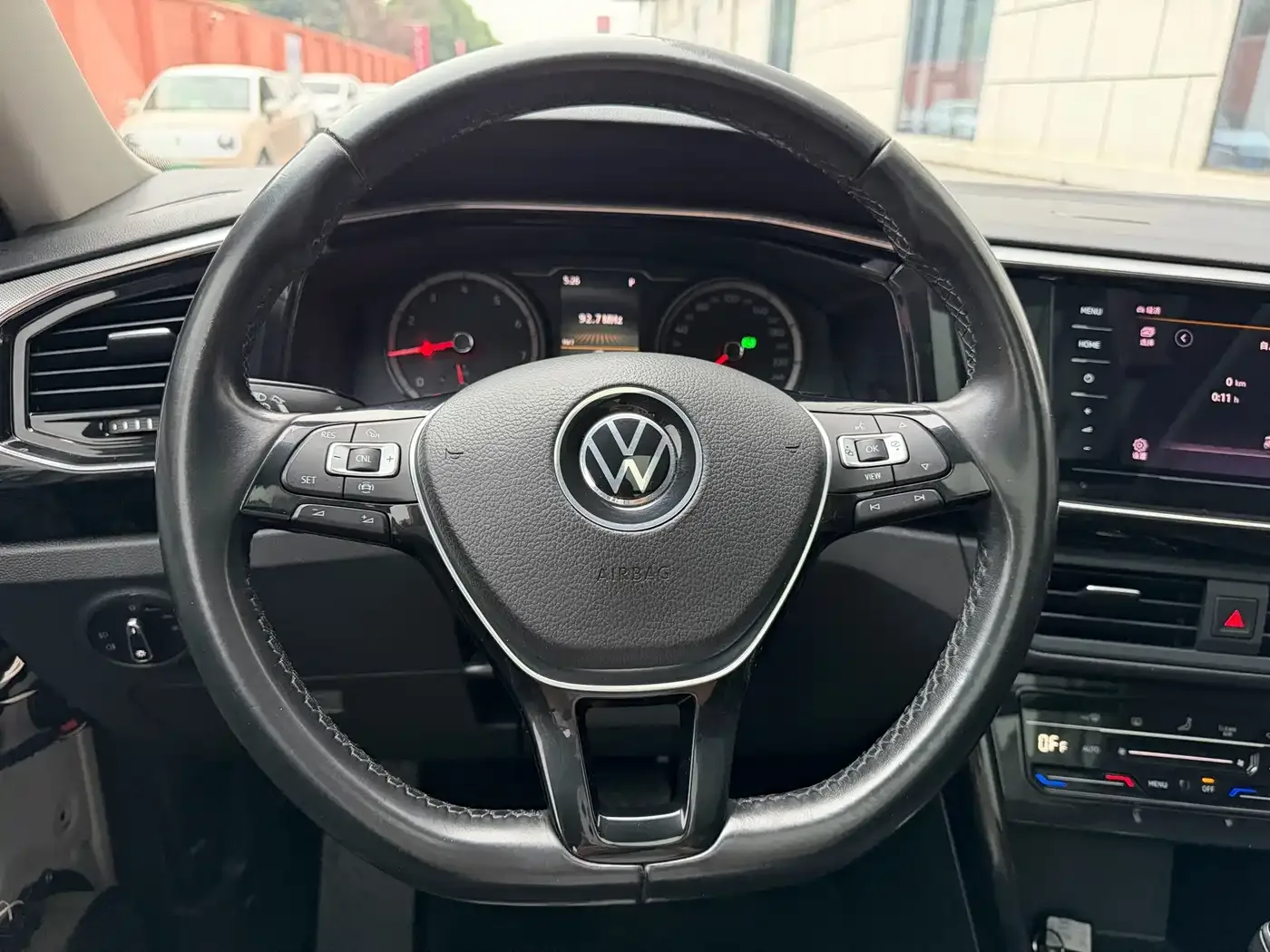 Volkswagen Tayron 2022 280TSI 2WD Luxury Smart Connect Edition — Фото автомобиля 8