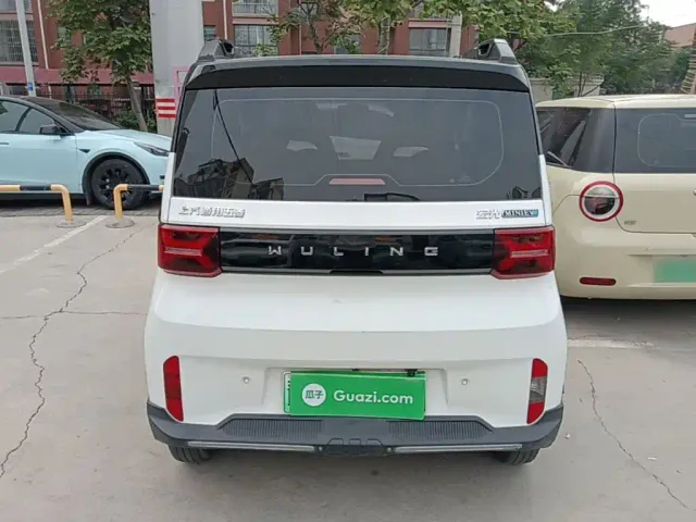 Wuling Hongguang Mini EV — Фото автомобиля 5
