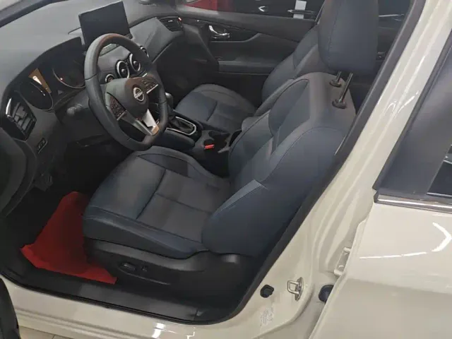 Nissan Qashqai — Фото автомобиля 14