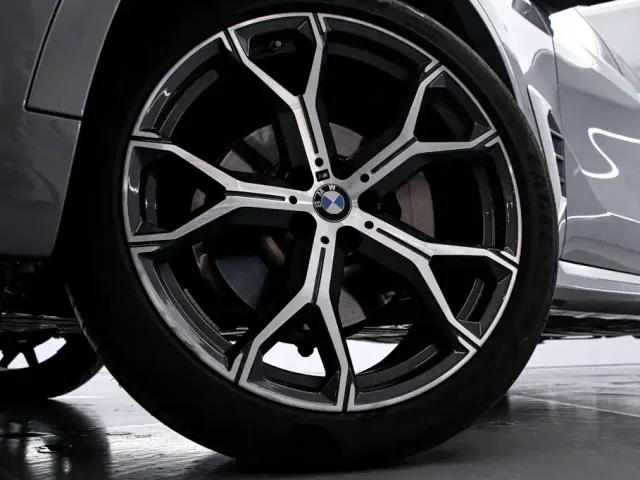 BMW X5 — Фото автомобиля 18