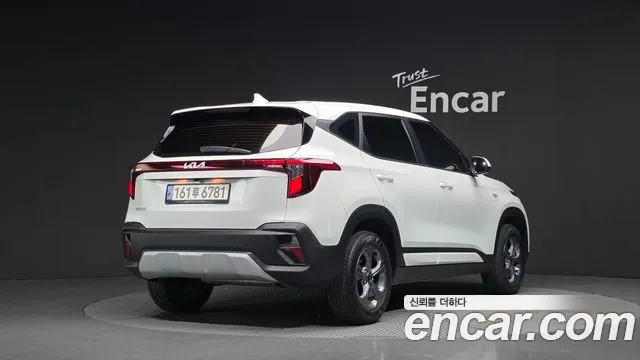 Kia Seltos — Фото автомобиля 2