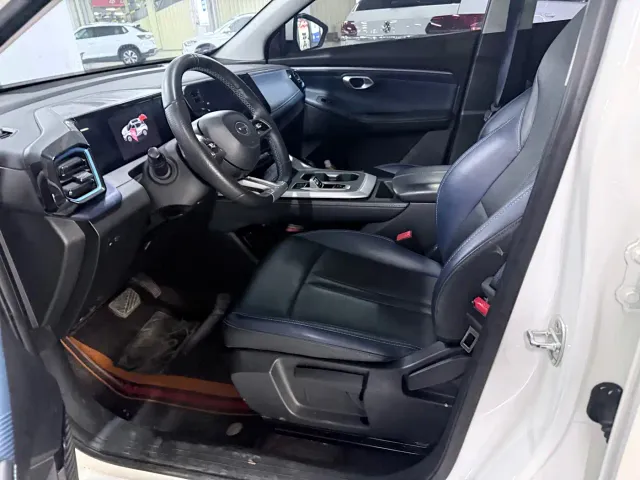 GAC Trumpchi GS3 — Фото автомобиля 8