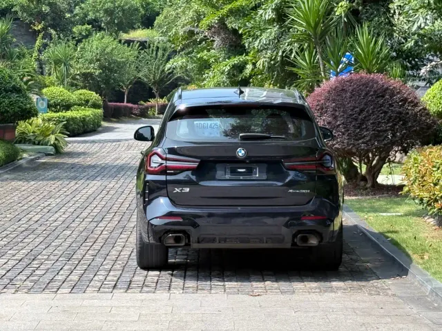 BMW X3 — Фото автомобиля 5