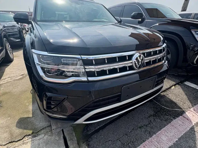 Volkswagen Teramont 2022 380TSI 4MOTION Luxury — Фото автомобиля 3