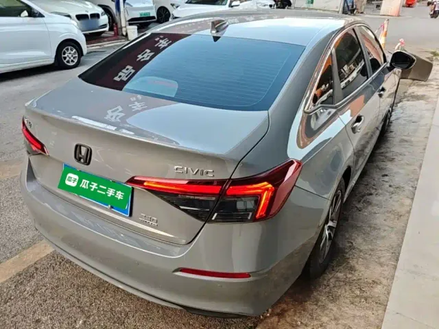 Honda Civic — Фото автомобиля 6