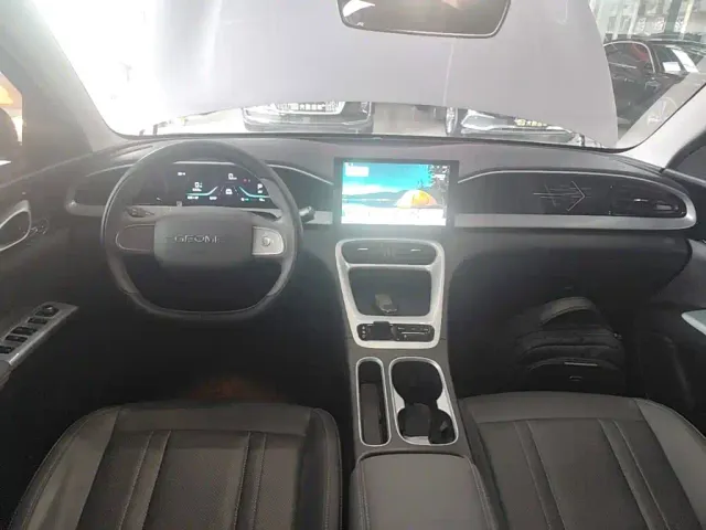 Geely Starry Wish — Фото автомобиля 9