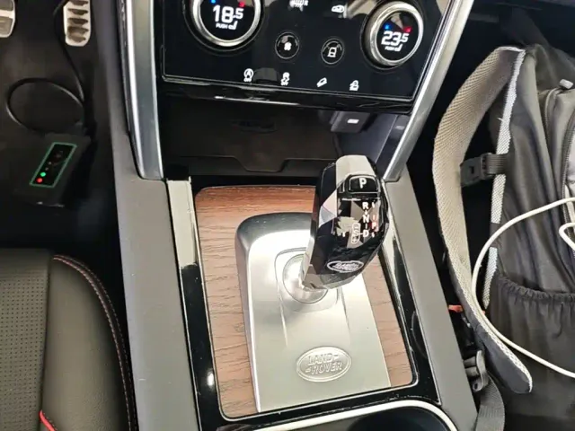 Land Rover Discovery Sport — Фото автомобиля 13