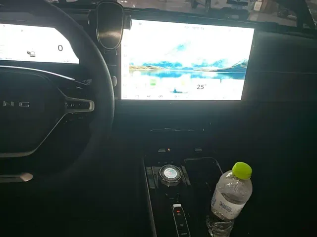 Wuling Starlight — Фото автомобиля 12