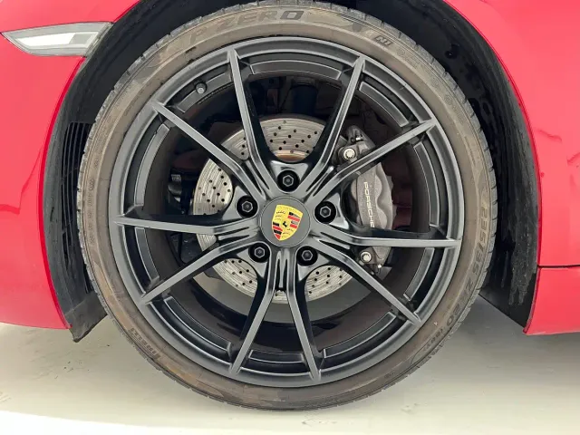 Porsche 718 — Фото автомобиля 8