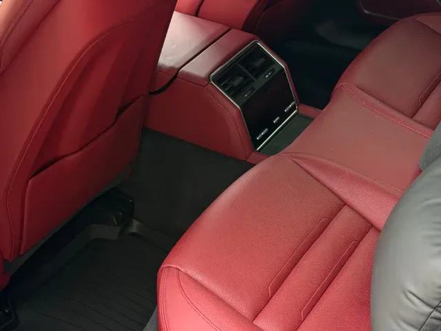 Porsche Panamera — Фото автомобиля 7