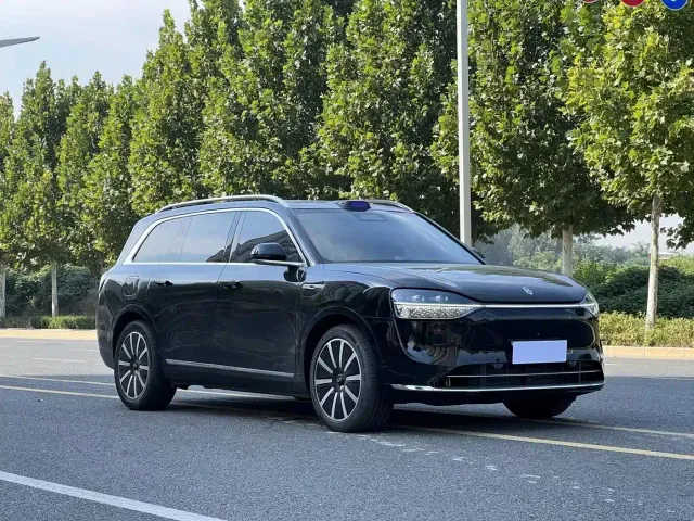 Aito M9 — Фото автомобиля 3