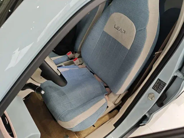 Leapmotor T03 — Фото автомобиля 14