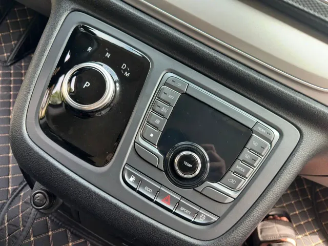 Maxus G20 — Фото автомобиля 15