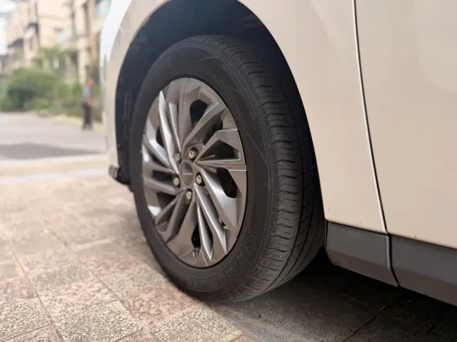 Maxus G50 — Фото автомобиля 14