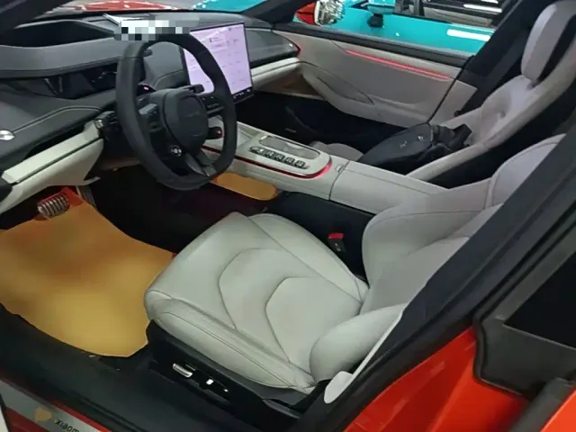 Xiaomi SU7 — Фото автомобиля 14