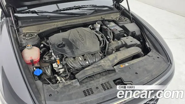 Hyundai Grandeur GN7 — Фото автомобиля 6