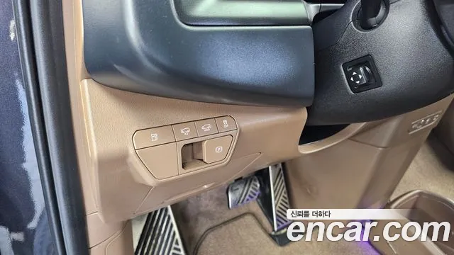 Kia EV9 — Фото автомобиля 27