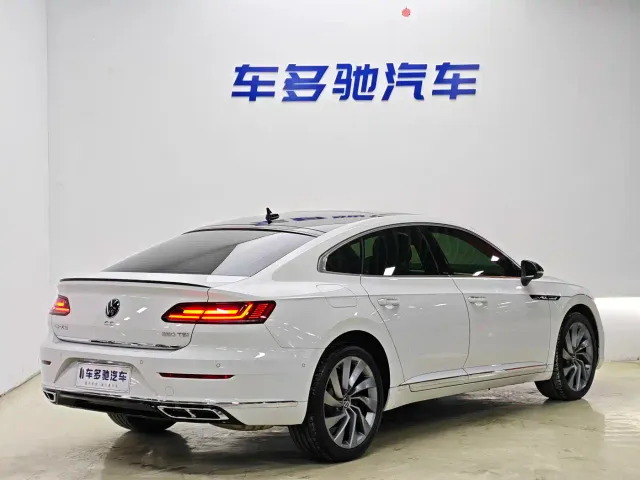 Volkswagen CC — Фото автомобиля 7