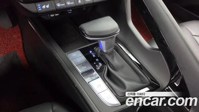 Hyundai AVANTE Новый Avante (CN7) — Фото автомобиля 9