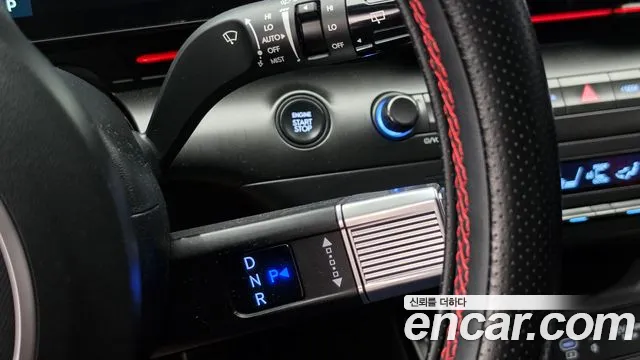 Hyundai Kona Kona (SX2) Бензин 1.6 Turbo 4WD — Фото автомобиля 9