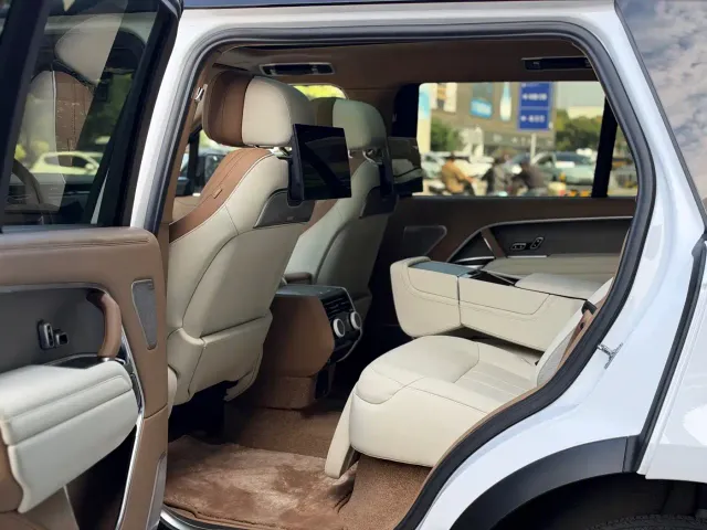 Land Rover Range Rover — Фото автомобиля 6