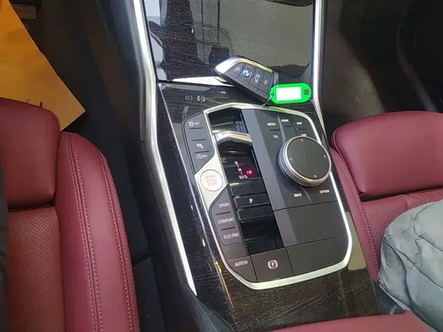 BMW 3 Series — Фото автомобиля 13