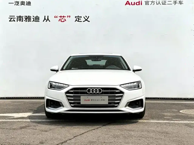 Audi A4L — Фото автомобиля 3