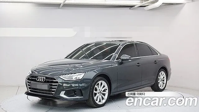 Audi A4 — Фото автомобиля 3