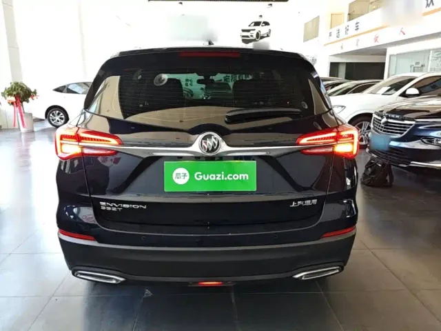 Buick Envision Plus — Фото автомобиля 5