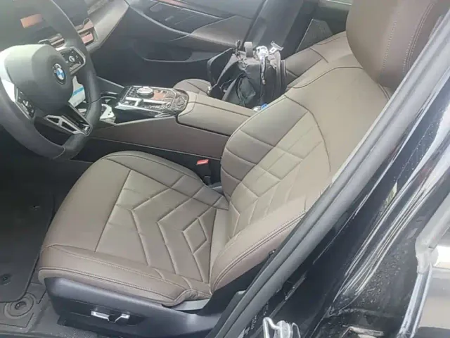 BMW 5 Series — Фото автомобиля 19