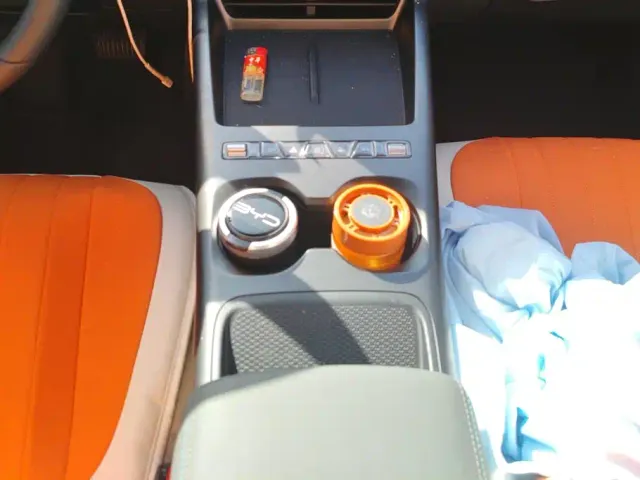 BYD Qin PLUS — Фото автомобиля 16