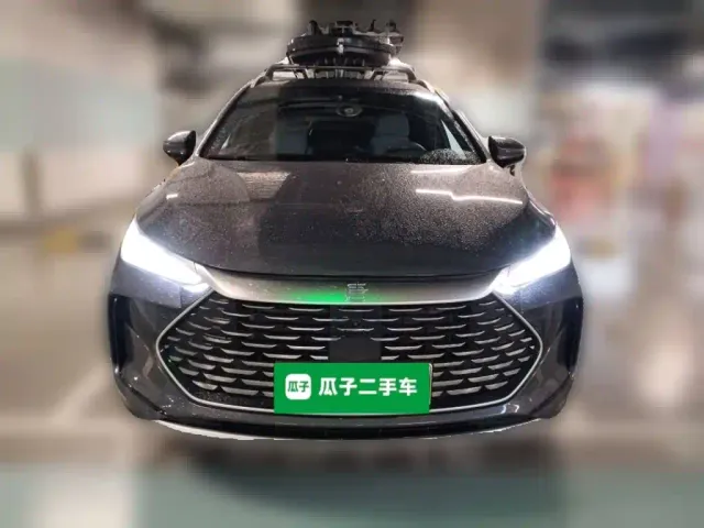 BYD Tang — Фото автомобиля 23