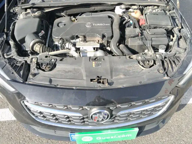 Buick Regal — Фото автомобиля 16