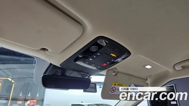 Kia Canival Carnival 4 поколение Дизель 9 мест Hi-Limousine — Фото автомобиля 20