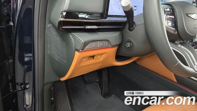 Genesis GV80 2.5T Бензин AWD — Фото автомобиля 14