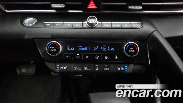 Hyundai AVANTE Avante (CN7) — Фото автомобиля 17