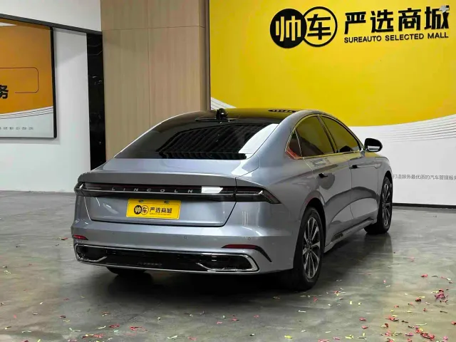 Lincoln Z — Фото автомобиля 6