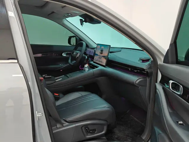 Geely Galaxy Galaxy E5 2024 530km Starship Edition — Фото автомобиля 10