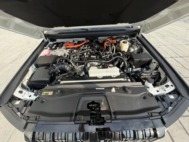 Toyota Prado — Фото автомобиля 18