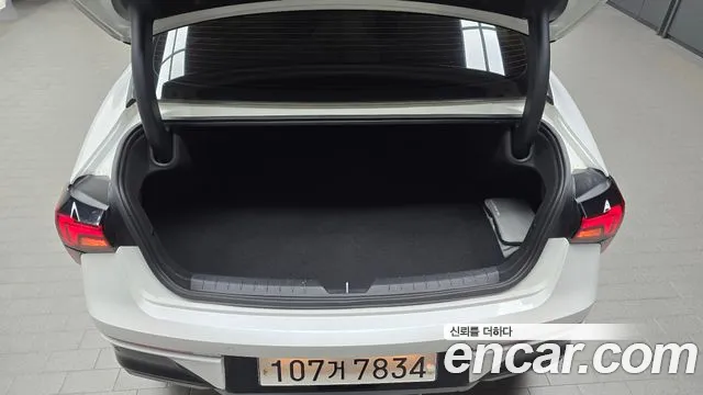 Kia K5 Новый K5 3 поколение 2.0 LPi(Для проката) — Фото автомобиля 27