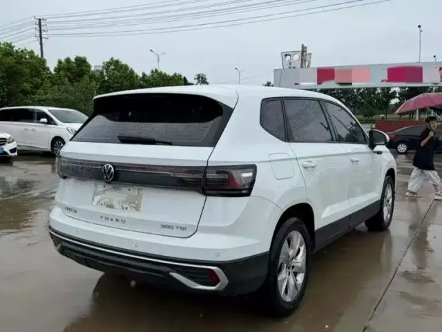Volkswagen Tharu — Фото автомобиля 3