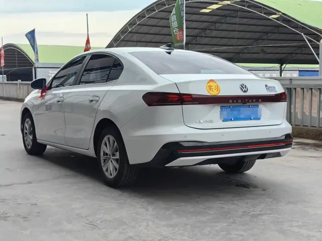 Volkswagen Sagitar — Фото автомобиля 4