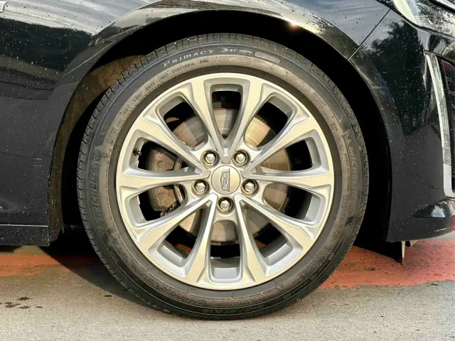 Cadillac CT5 — Фото автомобиля 9