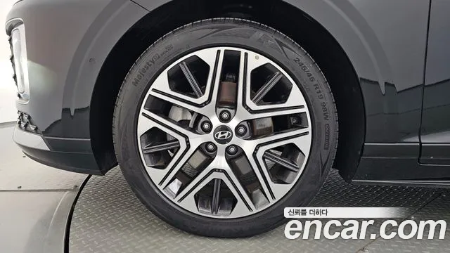 Hyundai Grandeur GN7 — Фото автомобиля 4