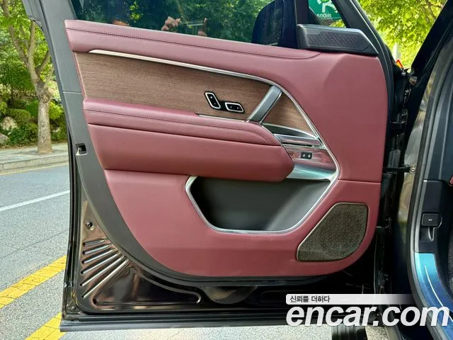 Land Rover Range Rover — Фото автомобиля 14