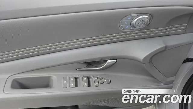 Hyundai Avante — Фото автомобиля 23