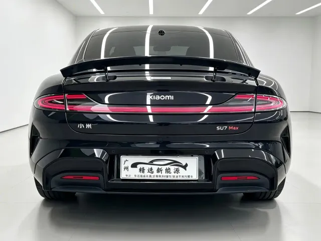 Xiaomi SU7 — Фото автомобиля 23