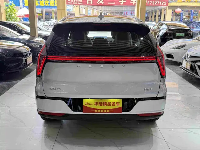 Geely Boyue L — Фото автомобиля 5
